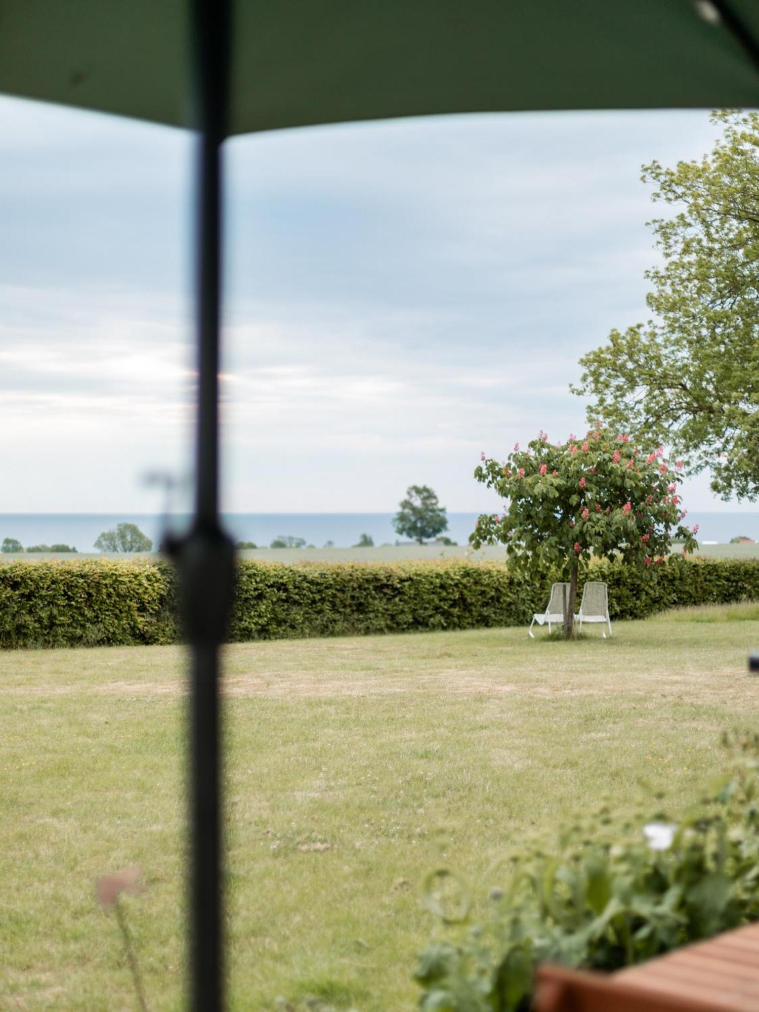 Bed and Breakfast Skoellengarden Симрисхамн Экстерьер фото
